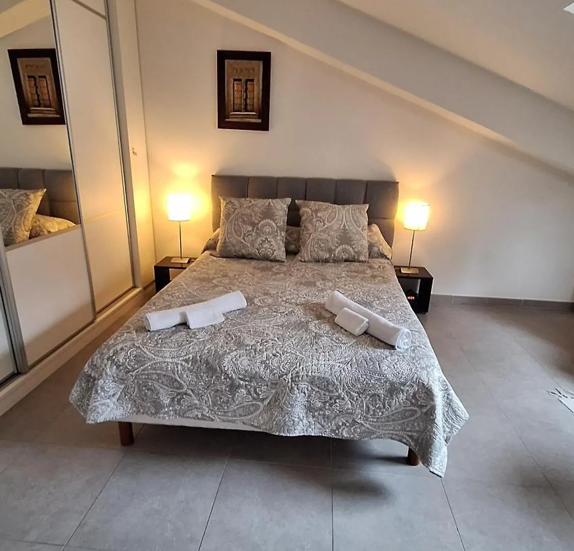 Beau 2 Pieces Rue D'Antibes Apartment Cannes