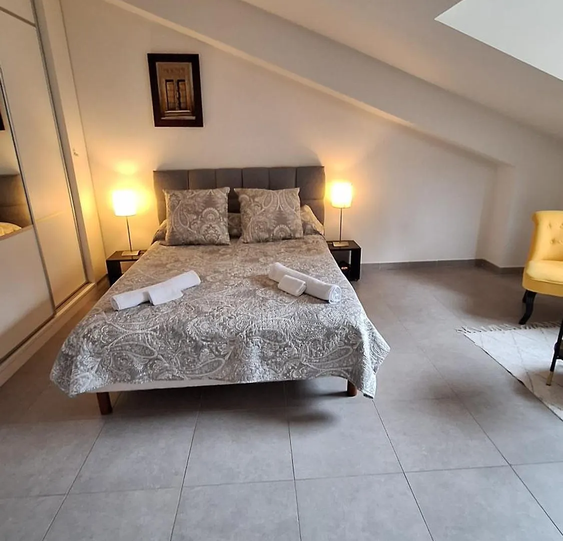 Beau 2 Pieces Rue D'Antibes Apartment Cannes France